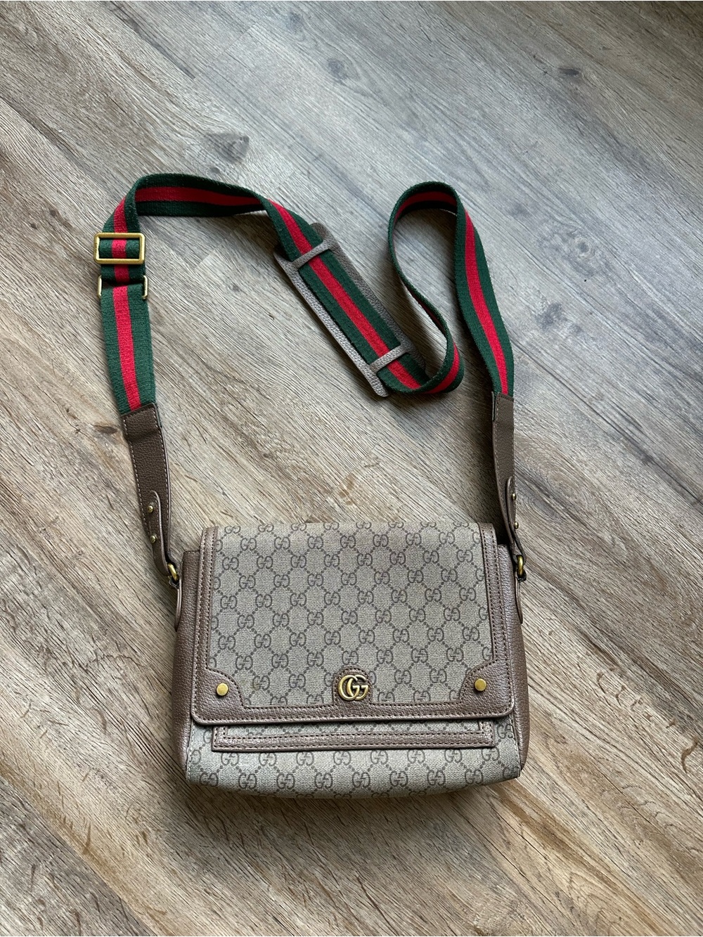 Gucci Brown GG Supreme Messenger Bag with Green-Red Web Strap